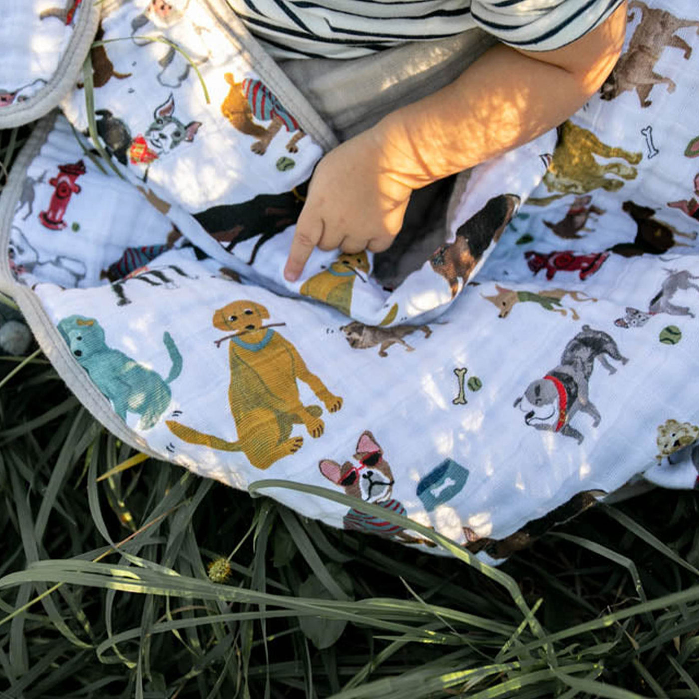 Cotton Muslin Toddler Blanket - Woof Pattern